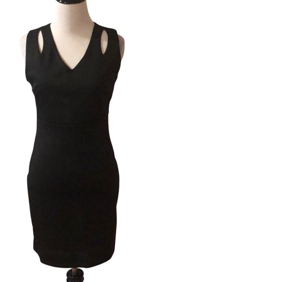 V Neck Dress Black - Picture 1 of 6